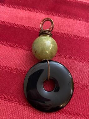 VTG Copper Wire Wrapped Black Glass Donut Pendant Olive Green Bead Pendant